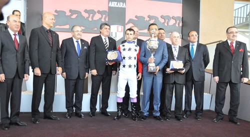 Halis Karataş Arabası