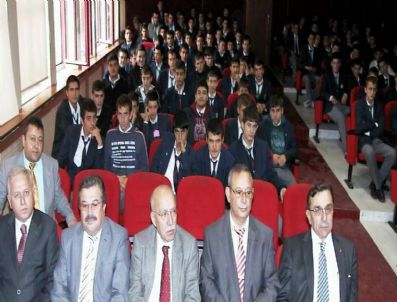 Ahilik Haftasi Kapsaminda Ibrahim Bodur Mesleki Egitim Merkezinde Belge Toreni Duzenlendi