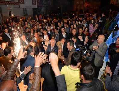 Hindistanda üç kez boş ol denilmesi halinde evililiği düşüren yasa kaldırıldı 52
