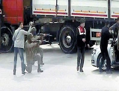 İkisi general üç komutana MİT Tırları sorgusu İkisi general üç komutana MİT Tırları sorgusu