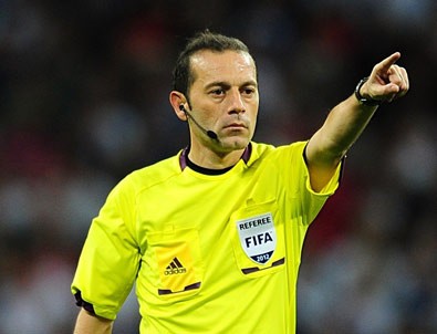 Cüneyt Çakır'ın dudak uçuklatan kazancı Cüneyt Çakır'ın dudak uçuklatan kazancı