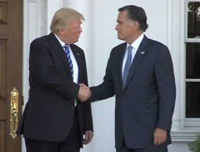 Trump, eski başkan adayı Romney ile görüştü Trump, eski başkan adayı Romney ile görüştü
