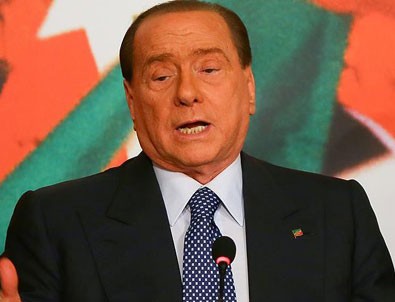 Berlusconi: Balotelli biraz fazla güneşte kalmış 32