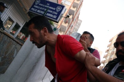 Sesleri duyan herkes oraya koştu! Vatandaş linç etti Sesleri duyan herkes oraya koştu! Vatandaş linç etti