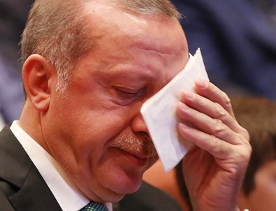 Cumhurbaşkanı Erdoğan'ın gözyaşları Cumhurbaşkanı Erdoğan'ın gözyaşları