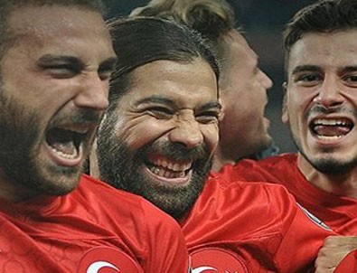 Hırvatları sahaya gömdük Hırvatları sahaya gömdük