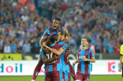 Trabzonspor Ä°lk Galibiyetini AldÄ±