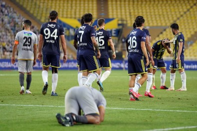 Emre Belözoğlu duygu dolu anlar yaşadı