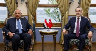 Mısır Dışişleri Bakanı Şükri İstanbul'da! Bakan Fidan'dan önemli açıklamalar