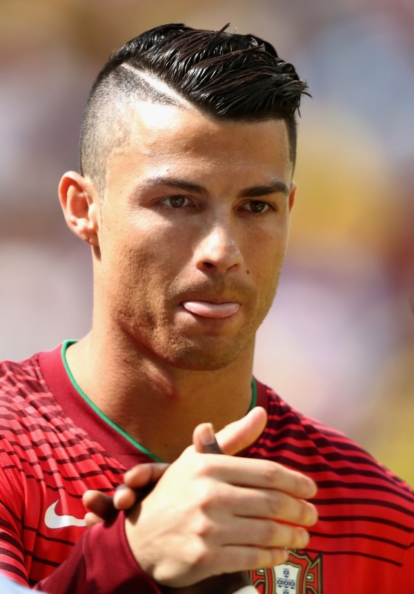 Cristiano Ronaldo Kimdir? Haberleri, Videoları