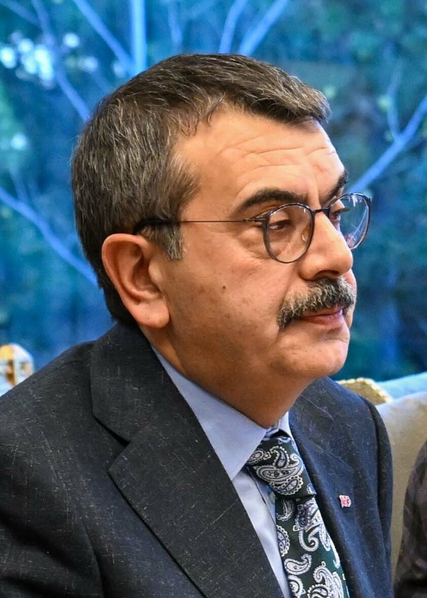 Yusuf Tekin Kimdir? Haberleri, Videoları