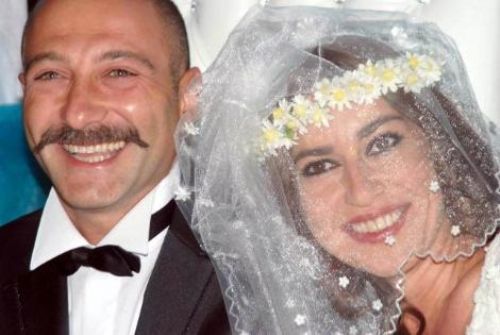 İpek Tuzcuoğlu evlendi