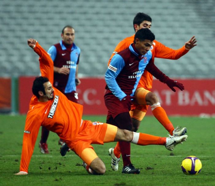 İstanbul Büyükşehir Belediyespor: 1 - Trabzonspor: 1