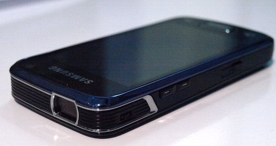 Samsung i8520 projektör telefon