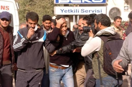 Eşi ve kızını kaybetti