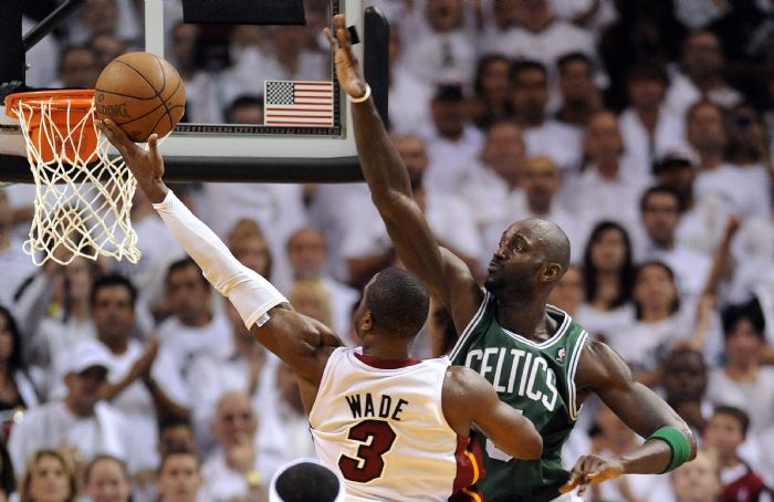 Miami Heat: 97 - Boston Celtics: 87
