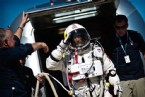 felix baumgartner - Felix Baumgartner Uzaydan Tarihi Atlayışı Gerçekleştirdi