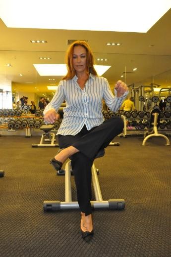 Hülya Avşar Ticarete Atıldı