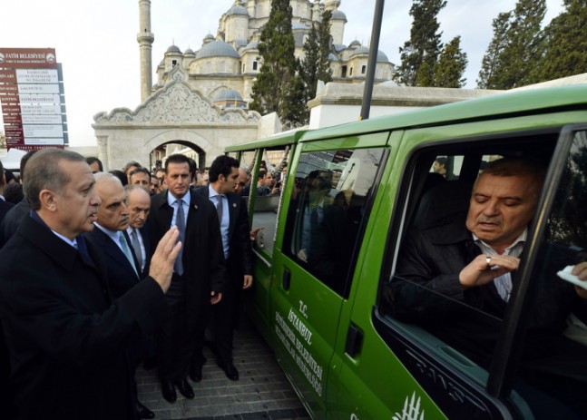 Mustafa Sungur’u Başbakan Erdoğan Ve Binlerce Seveni Uğurladı