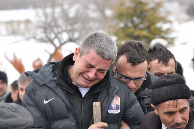 Emniyet Müdürü Eryılmazın Cenazesi Toprağa Verildi