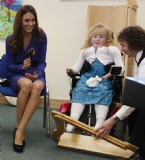 cambridge - Çocukların Prensesi Kate Middleton Hastaneye Neşe Ve Kahkaha Getirdi