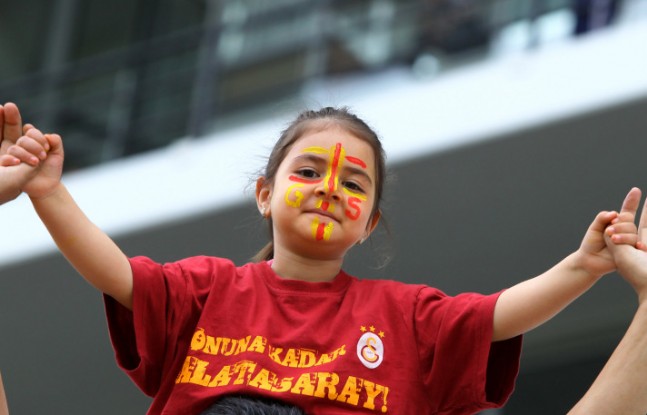 Aslan Gol Oldu Yağdı