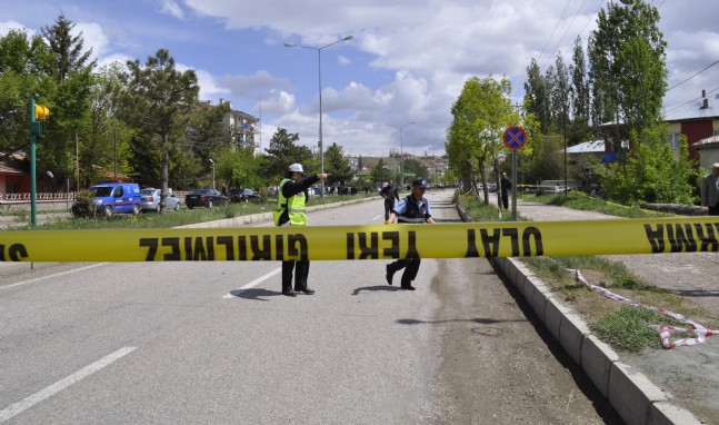 Emniyete Bombalı Saldırı!