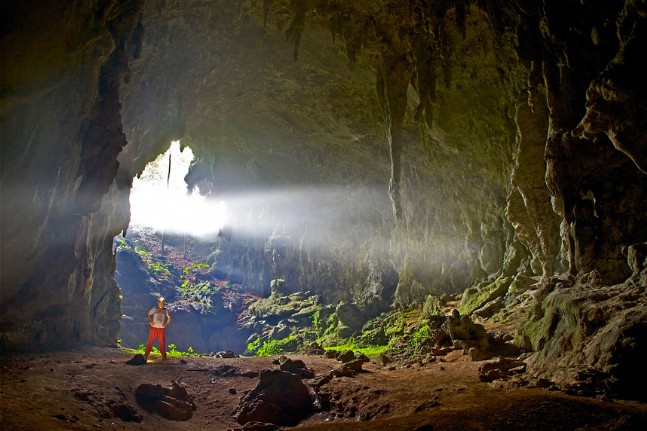 Tayland'daki Büyük Mağara Sistemlerinin İnanılmaz Fotoğrafları