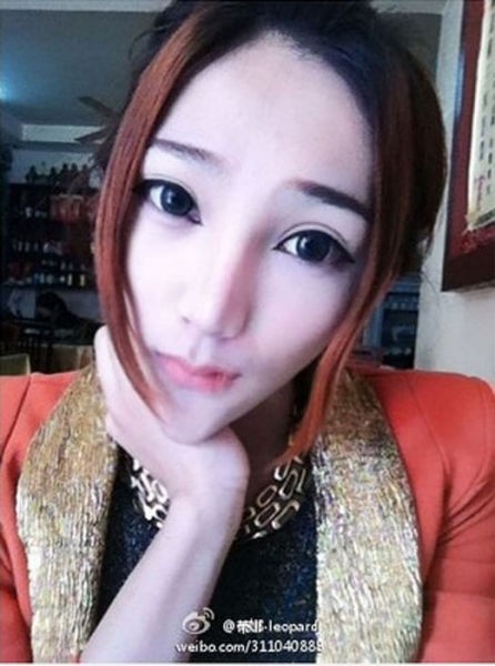 Çin'den Yaşayan Bir Oyuncak Bebek Daha