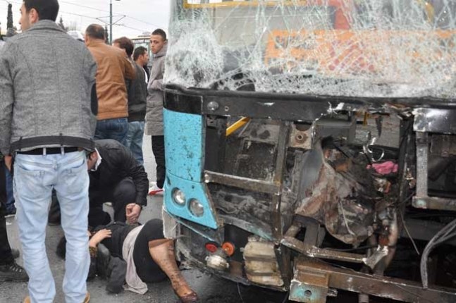 Fatihte Zincirleme Kazada Can Pazarı