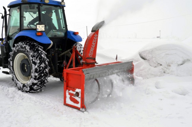 Doğu'da Kar Esareti