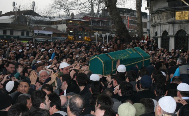 Enver Ören Son Yolculuna Uğurlandı