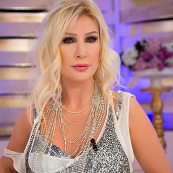 Seda Sayan'a Yılan Şoku