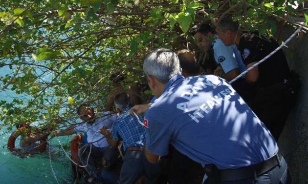 Kanala Düşen Hemşireyi Böyle Kurtardı