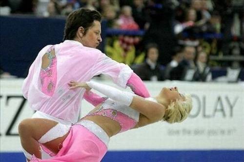 Partnerine Öyle Bir Şey Yaptı Ki!