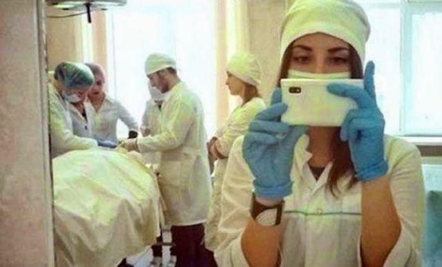 En çok tıklanan selfie pozları