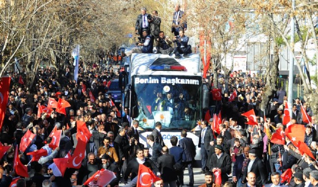 Melih Gökçek'ten Polatlı'da Gövde Gösterisi