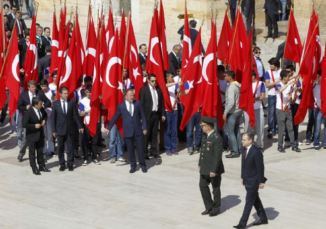 Anıtkabir'de Resmi Tören