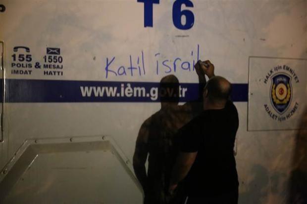 Levent'te İsrail Büyükelçiliği Önünde Eylem