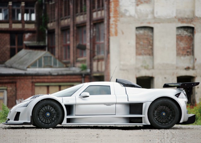 Hayalleri Süsleyen İlginç Arabalar