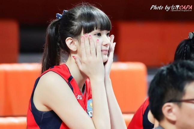 Yeni Fenomen Sabina Altynbekova