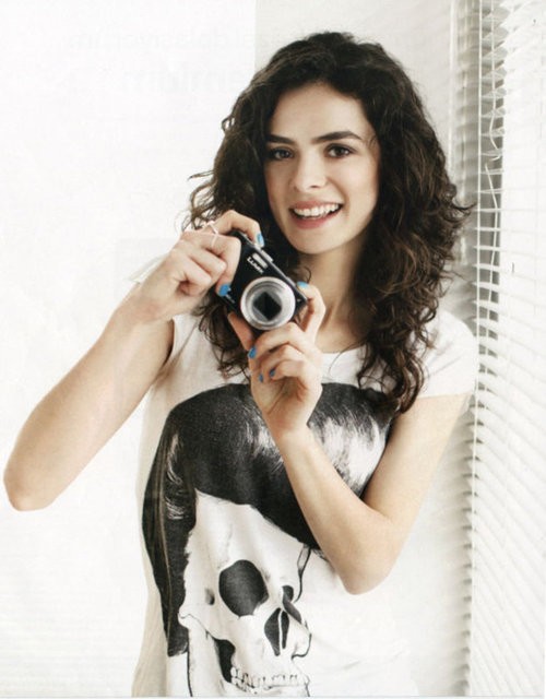 Özge Özpirinçci: Ben Ezik Değilim