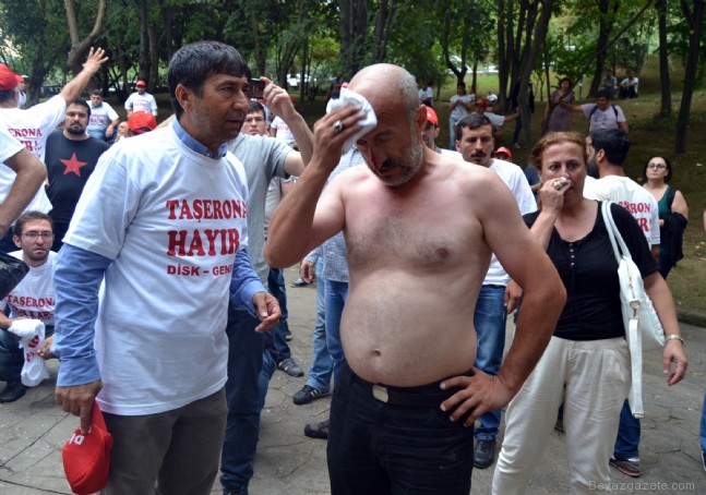 Beşiktaş'ta İşçi Eyleminde Taşlı Sopalı Kavga