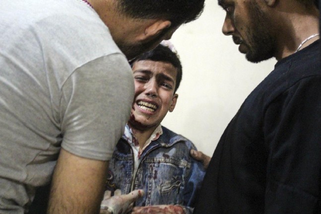 Esad Sivilleri Bombaladı