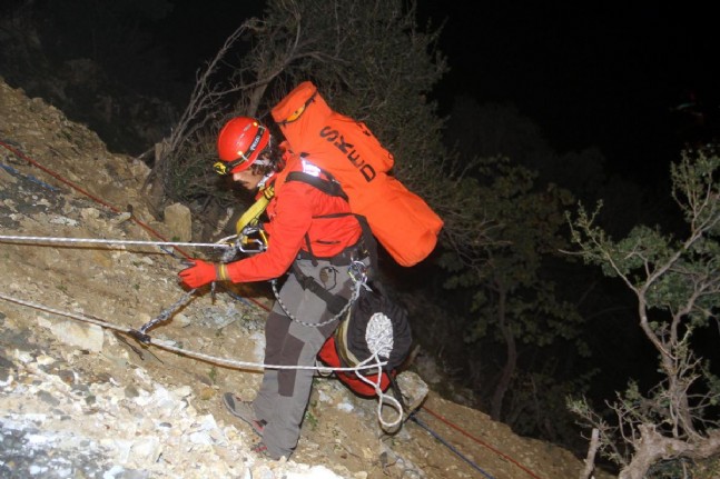 Fethiye'de Cip Uçuruma Yuvarlandı: 3 Ölü, 2 Yaralı