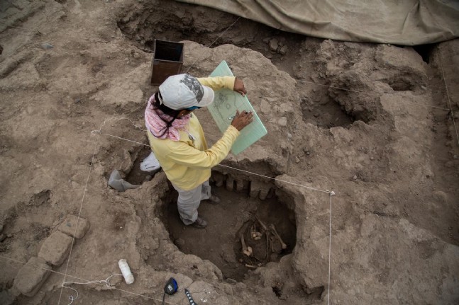 peru - İşte 1,000 Yıllık Mezarlar