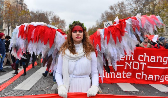 iklim degisikligi - Paris’te İklim Değişikliğine Karşı Gösteri