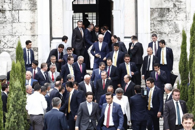 Cumhurbaşkanı Erdoğan Eyüp Sultan Türbesi'ni açtı