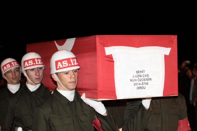 Ne mutlu bana ki şehit eşiyim