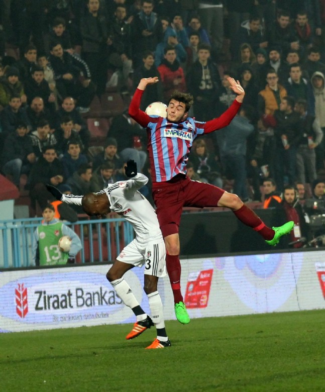 1461 Trabzon - Besiktaş Maçından Kareler